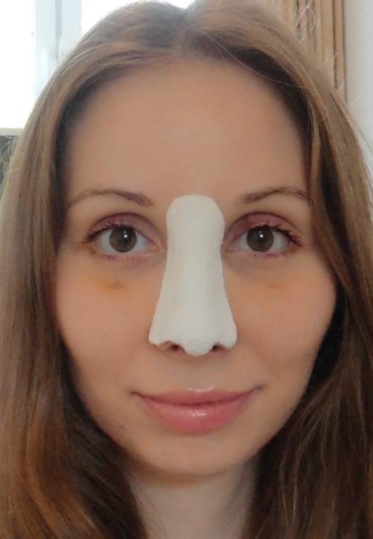 Тампоны в нос после операции